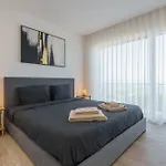 Axess With Panoramic Ocean View *